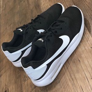 Nike Air Max Oketo
